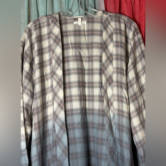 Maurice’s Plaid Ombre Duster kimono - Picture 2 of 3